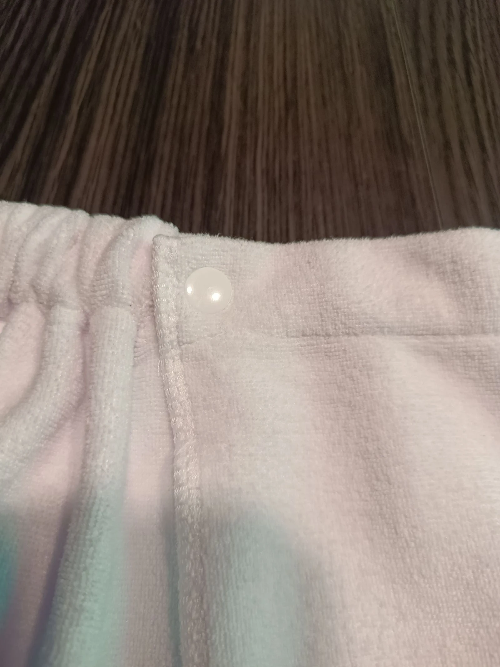 Witte badhanddoek met tailleomvang – photo 3